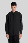 Attachment Hook Detail Shirt In Black