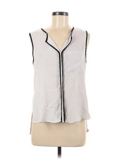 Pre-owned Attention Sleeveless Blouse In White