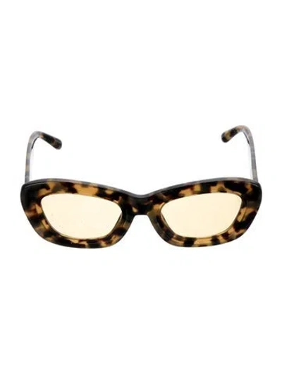 Pre-owned Attico Cat-eye Tinted Sunglasses In Black