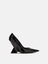Attico 105mm Cheope Patent Leather Pumps In Black