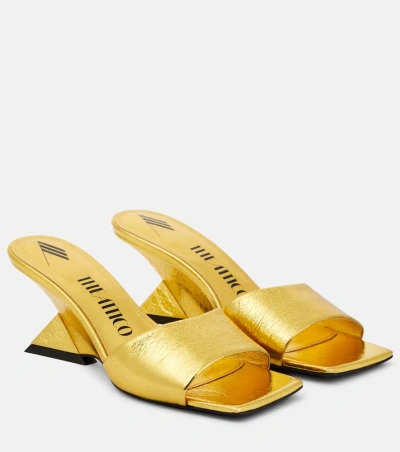 Attico Cheope Laminated Leather Mules In Gold