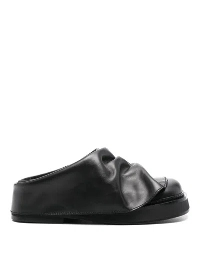 ATTICO CHINELAS - NEGRO
