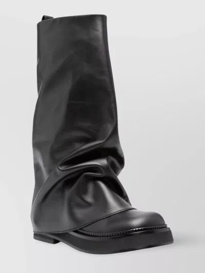 Attico Stylish Combat Boots With Square Toe Design In Black