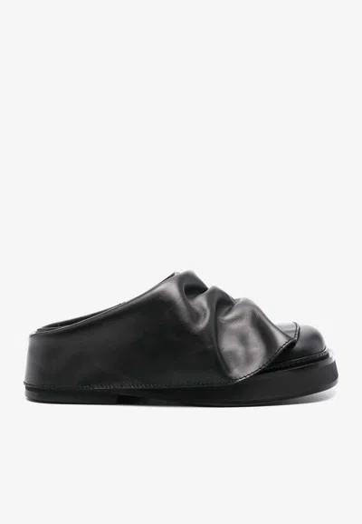 Attico Round Toe Leather Slip-on Sandals In Black