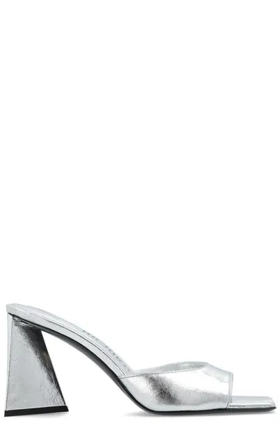 Attico Devon 85mm Metallic Leather Pumps In Silver