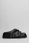 Attico Black Leather Mules In Black