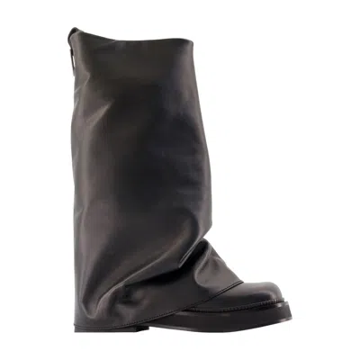 Attico The  Robin Ankle Boot In Black