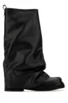Attico Robin Boots With Square Toe And Logo Plate On The Back In Black Leather For Women In Black
