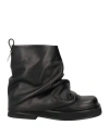 Attico Solid Color Leather Boots With Squared Toe In Black