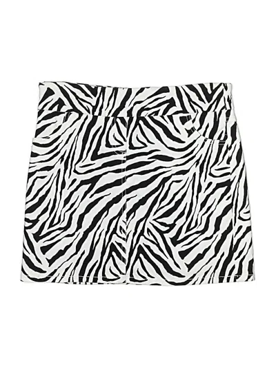 Pre-owned Attyre New York Casual Skirt In White