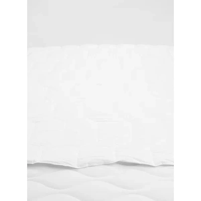 Au Printemps Paris Couette Synthétique Chaude En Coton