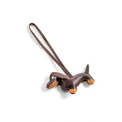 Au Printemps Paris Porte-clé Chien En Cuir À Attacher In Brown