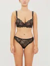 Aubade Danse Moulded Plunge Lace Bra In Black