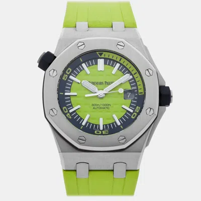 Pre-owned Audemars Piguet Royal Oak Offshore Diver 15710st.oo.a038ca.01 Automatic 42 Mm In Green