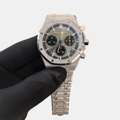 Pre-owned Audemars Piguet Royal Oak 26240bc Frosted White Gold Automatic Chronograph Panda Dial 41 Mm In Gray