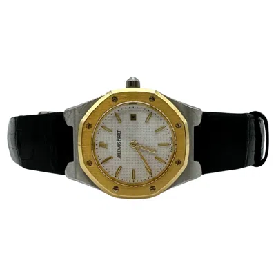 Pre-owned Audemars Piguet Royal Oak 28x31mm Quartz In Multi