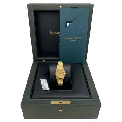 Pre-owned Audemars Piguet Royal Oak Mini Frosted Gold Quartz Watch 67630ba.gg.1312ba.01 In Multi