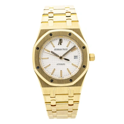 Audemars Piguet Royal Oak White Dial Men's Watch 15300ba In Gold