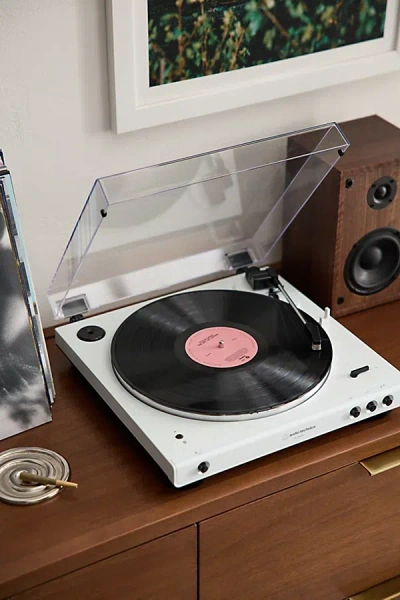 Audio-technica Lp60x-bt Bluetooth Record Player In White At Urban Outfitters