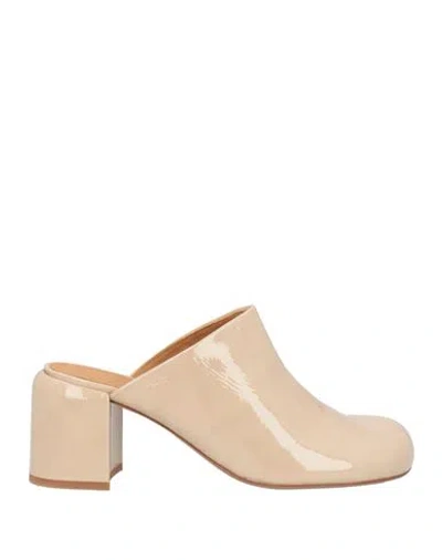 Audley Woman Mules & Clogs Beige Size 11 Leather In Neutral