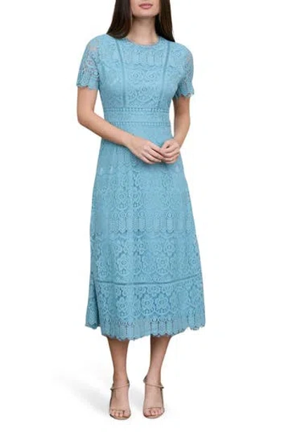 August Sky Lace Midi Drss In Blue