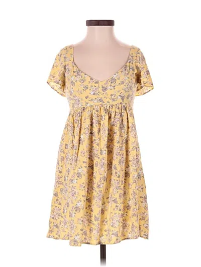 Pre-owned Auguste Short Sleeve Top Yellow Sweetheart Neckline Tops
