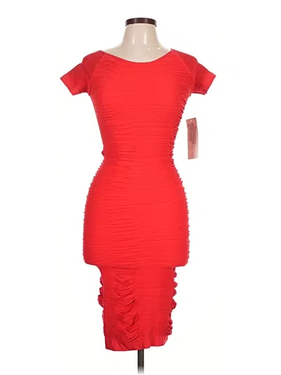 Aura Cocktail Dress In Red