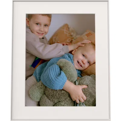 Aura Frames Walden Digital Photo Frame
