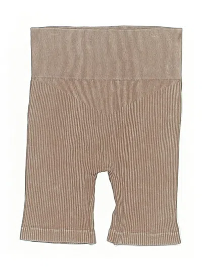 Pre-owned Aura Khaki Shorts In Tan