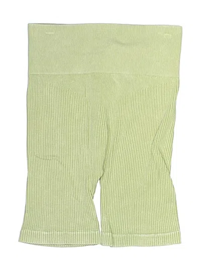 Pre-owned Aura Shorts In Green