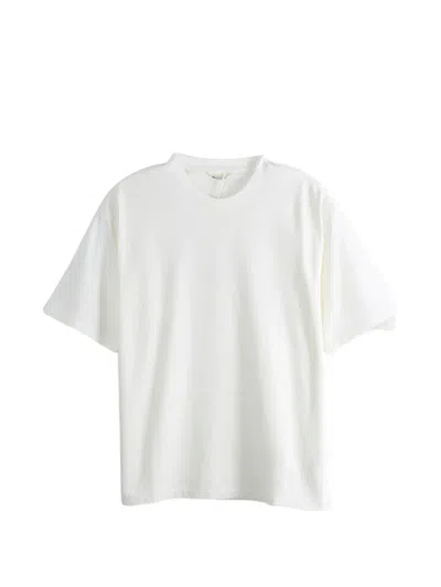 Auralee A26st02pt White