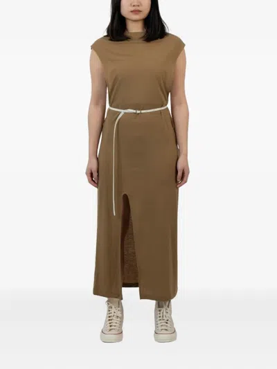 Auralee Split-hem Sleeveless Dress In Brown