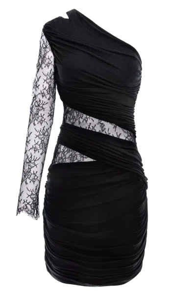 Aureliana Dalia In Black