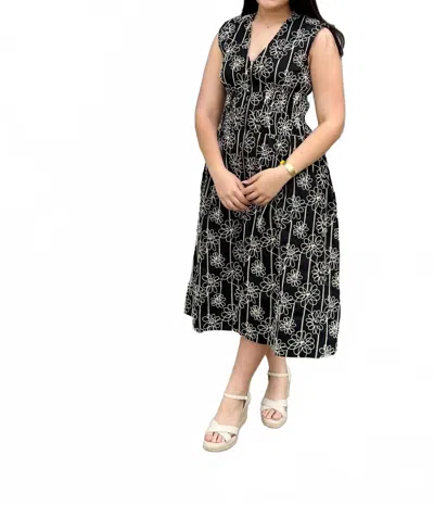 Aureum Front Zip Midi Dress In Black