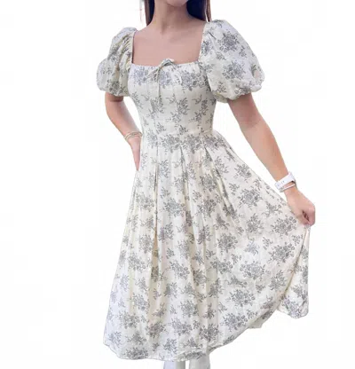 Aureum Jasilynn Floral Midi Dress In Ivory In White