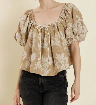 Aureum Olivia Puff Short Sleeve Top In Beige In Green