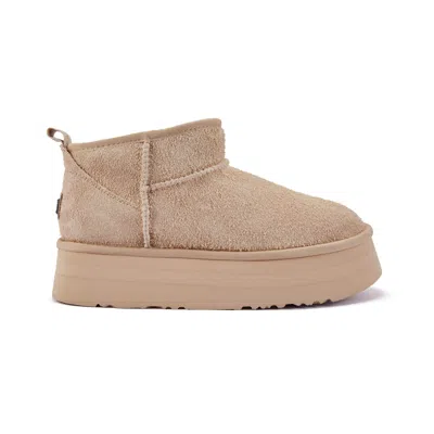 Australia Luxe Collective Women's Neutrals Cosy Ultra Short Platfoam Almond In Brown