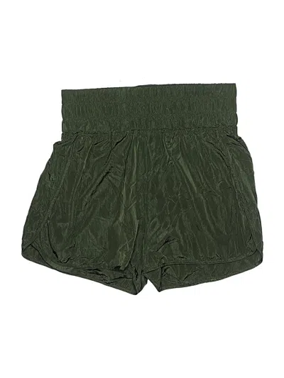 Pre-owned Automet Shorts In Green