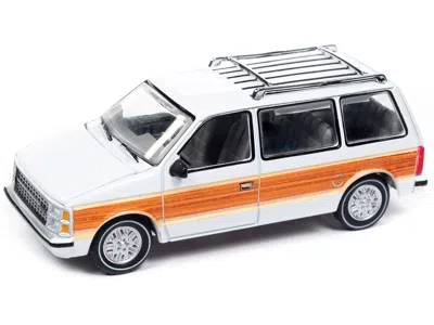 Autoworld 1985 Dodge Caravan Van White With Woodgrain Side Panels "mighty Minivans" Series 1/64 Diecast Model