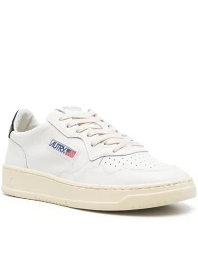 Autry In White