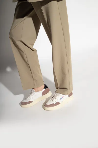 Autry Medialist Low Wom Sneakers In Animal Print