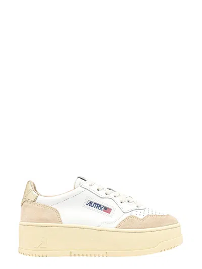 Autry Medialist Platform Sneakers In White