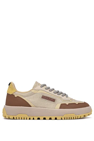 Autry Autumn Flat Shoes For Women In Multi