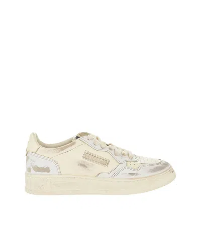 Autry Beige Low-top Leather Sneakers In Brown