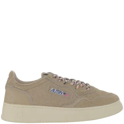 Autry Beige Suede Medalist Low Sneakers With Lace-up Front In Neutral