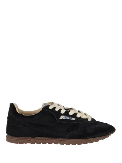 AUTRY BLACK LACE UP SNEAKERS