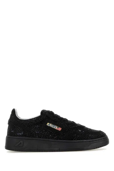 AUTRY AUTRY BLACK SUEDE MEDALIST SNEAKERS