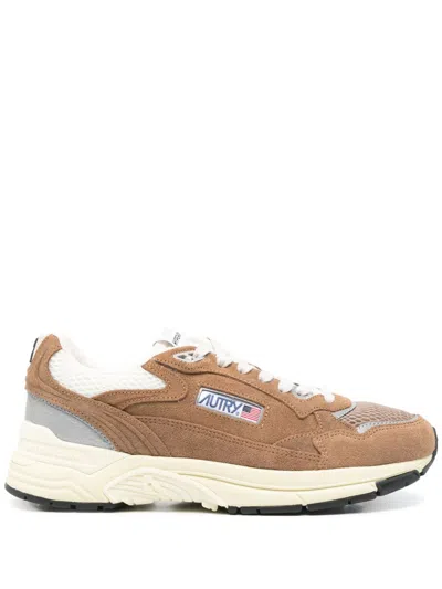 Autry Brown Leather Sneaker