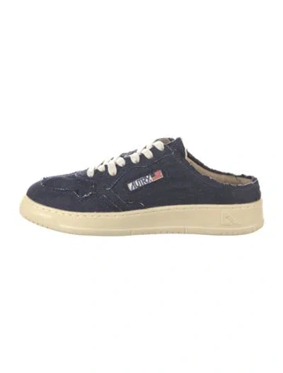 Pre-owned Autry Canvas Sneakers In Blue