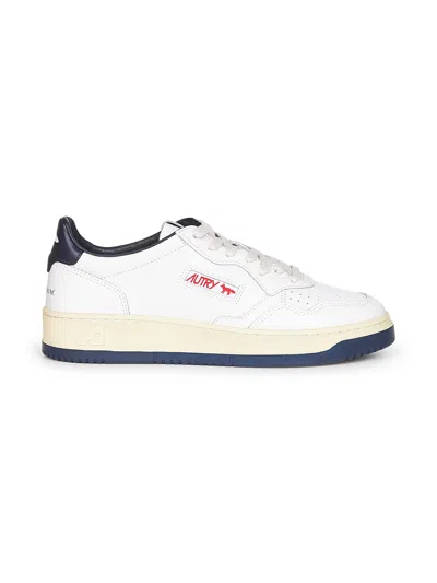 Autry Capsule White Medalist Low Maison Kitsuné Sneakers